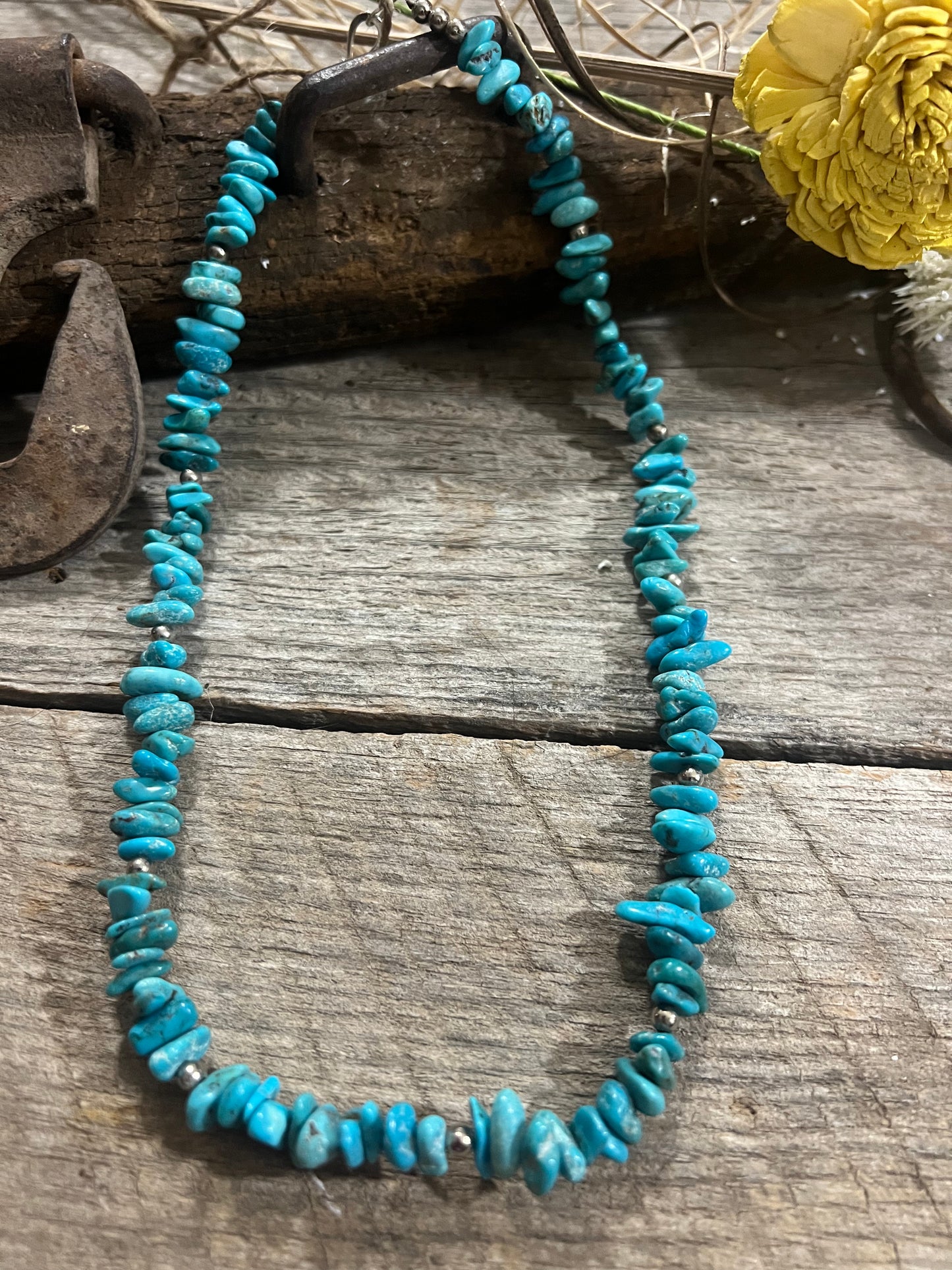 Short Turquoise Chip Necklace